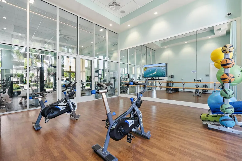 13195 ARTISAN CIRCLE Palm Beach Gardens, FL 33418