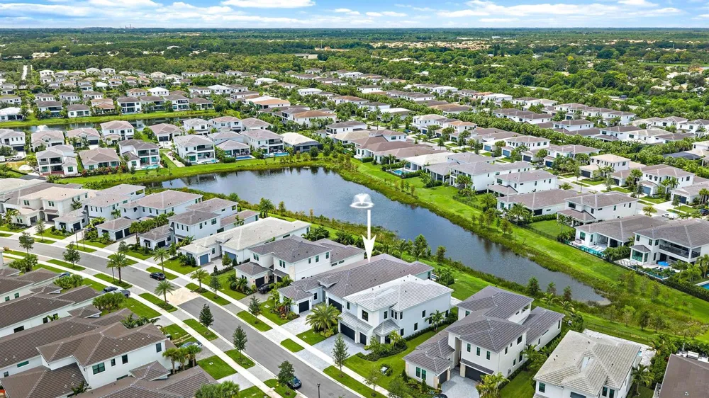 13195 ARTISAN CIRCLE Palm Beach Gardens, FL 33418