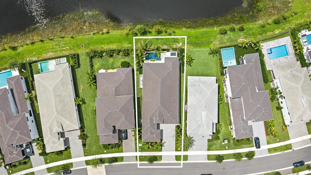 13195 ARTISAN CIRCLE Palm Beach Gardens, FL 33418