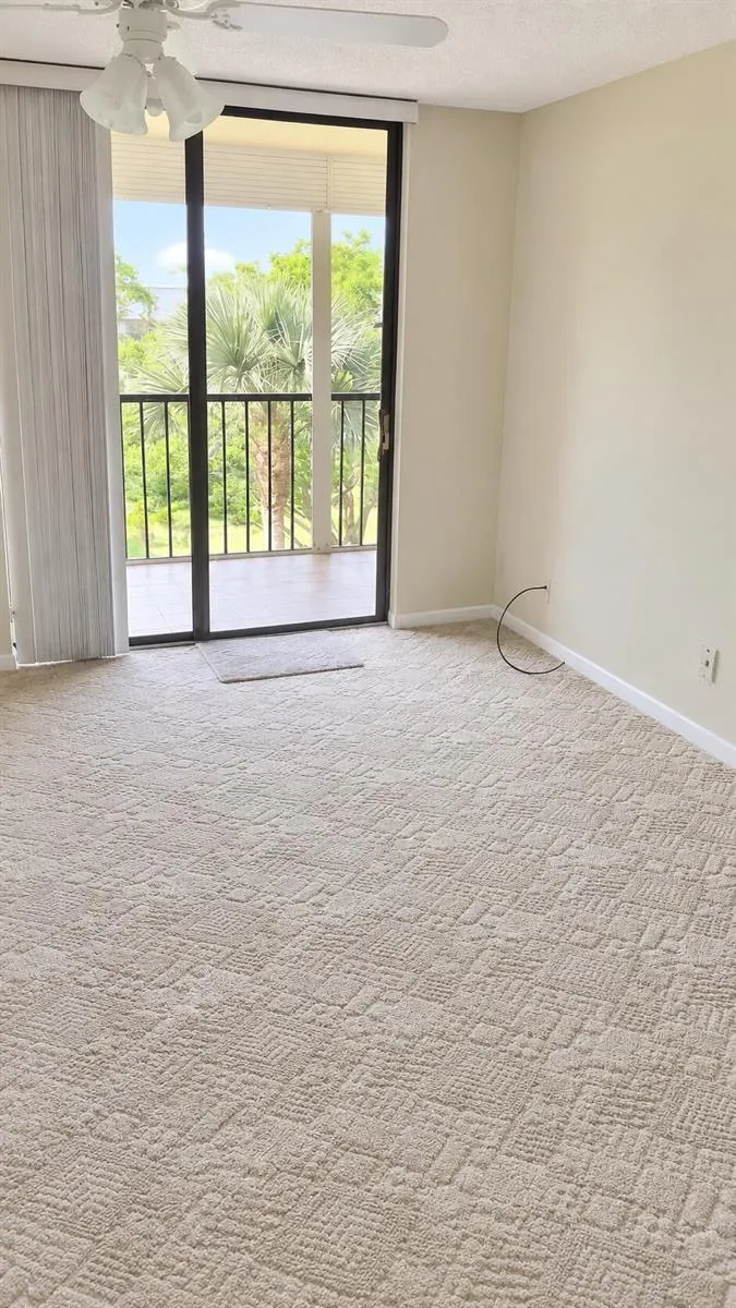 5130 Las Verdes Circle #301 Delray Beach, FL 33484