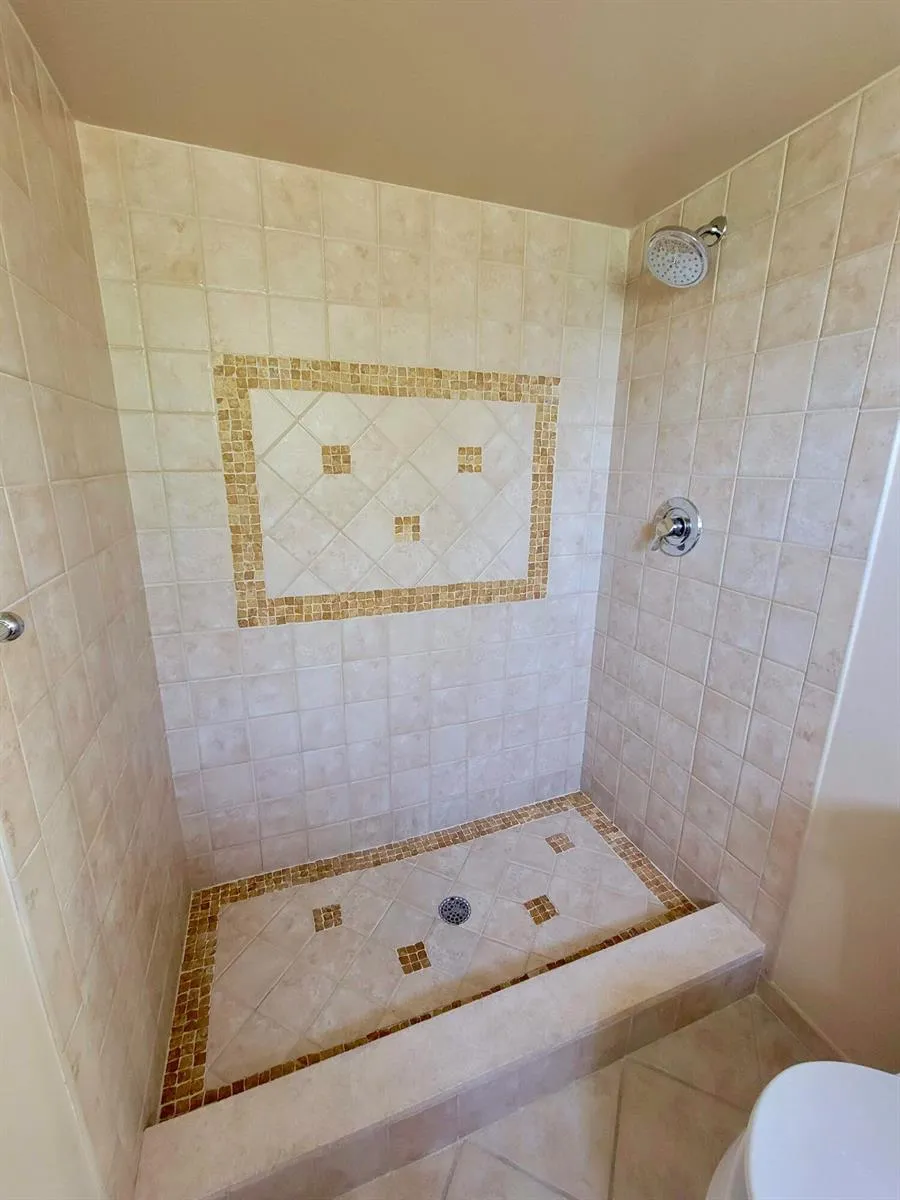 5130 Las Verdes Circle #301 Delray Beach, FL 33484