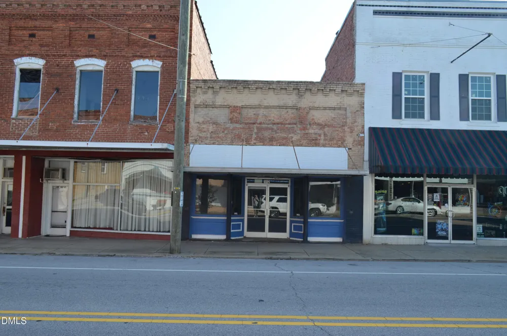 112 W 2nd Street Kenly, NC 27542