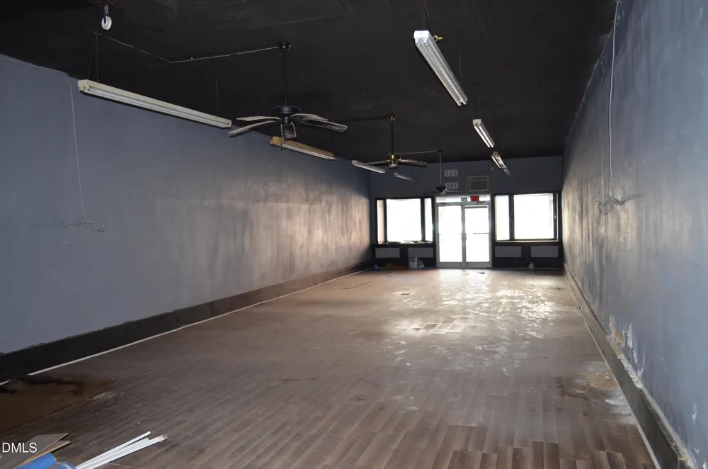 112 W 2nd Street Kenly, NC 27542