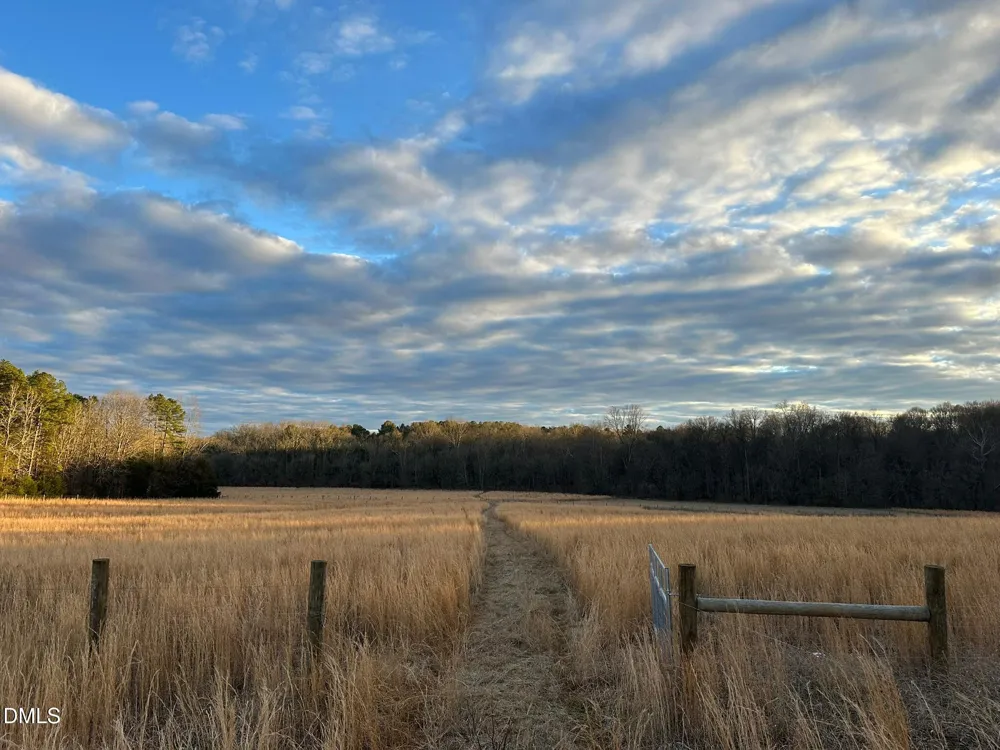 6061 River Run Trail Graham, NC 27253