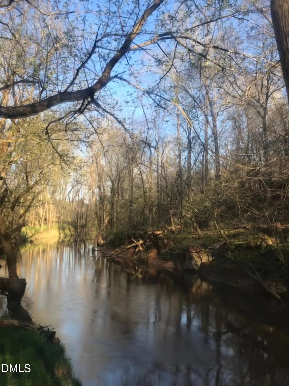 6061 River Run Trail Graham, NC 27253