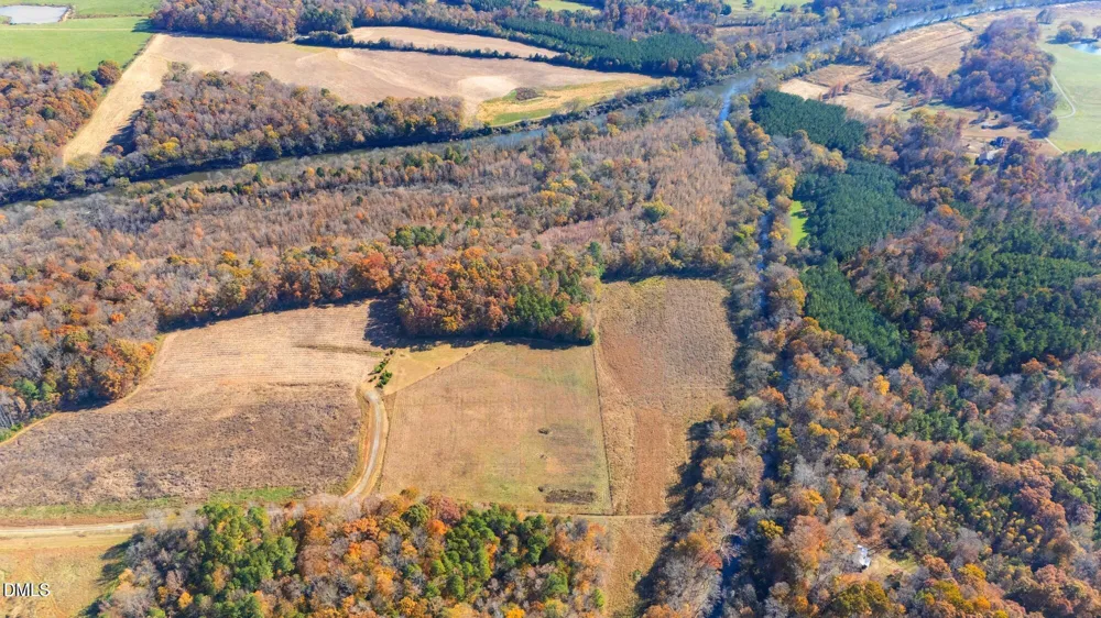 6061 River Run Trail Graham, NC 27253