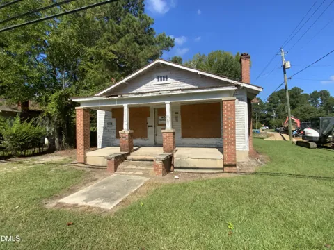 411 Magnolia Avenue