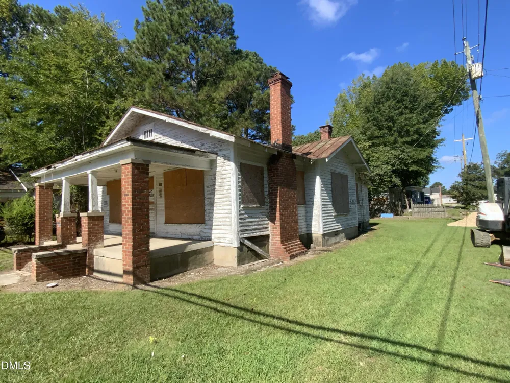411 Magnolia Avenue Dunn, NC 28334