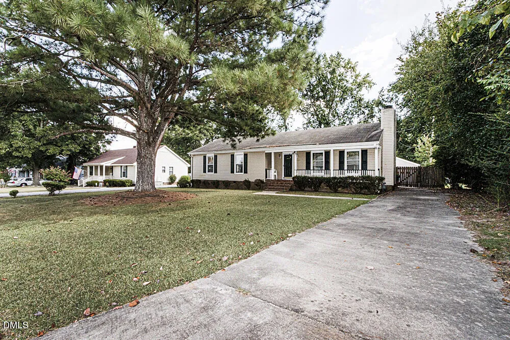 1413 Rock Creek Drive Rocky Mount, NC 27804