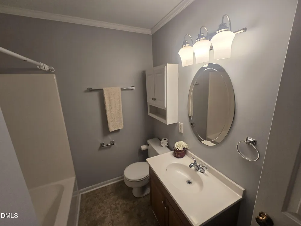2214 Daley #B Chapel Hill, NC 27514