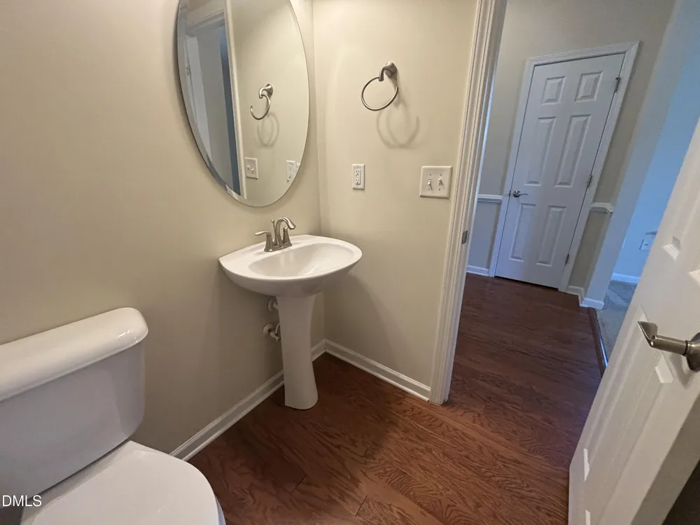 1429 Kirkwood Hill Way Wake Forest, NC 27587