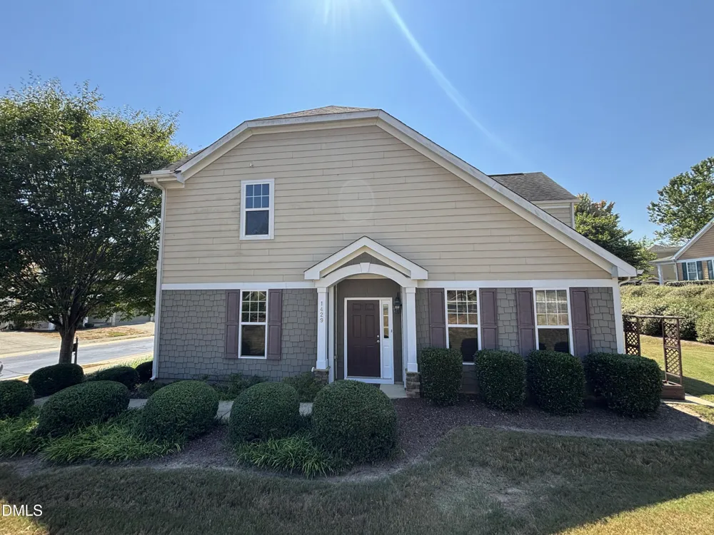 1429 Kirkwood Hill Way Wake Forest, NC 27587