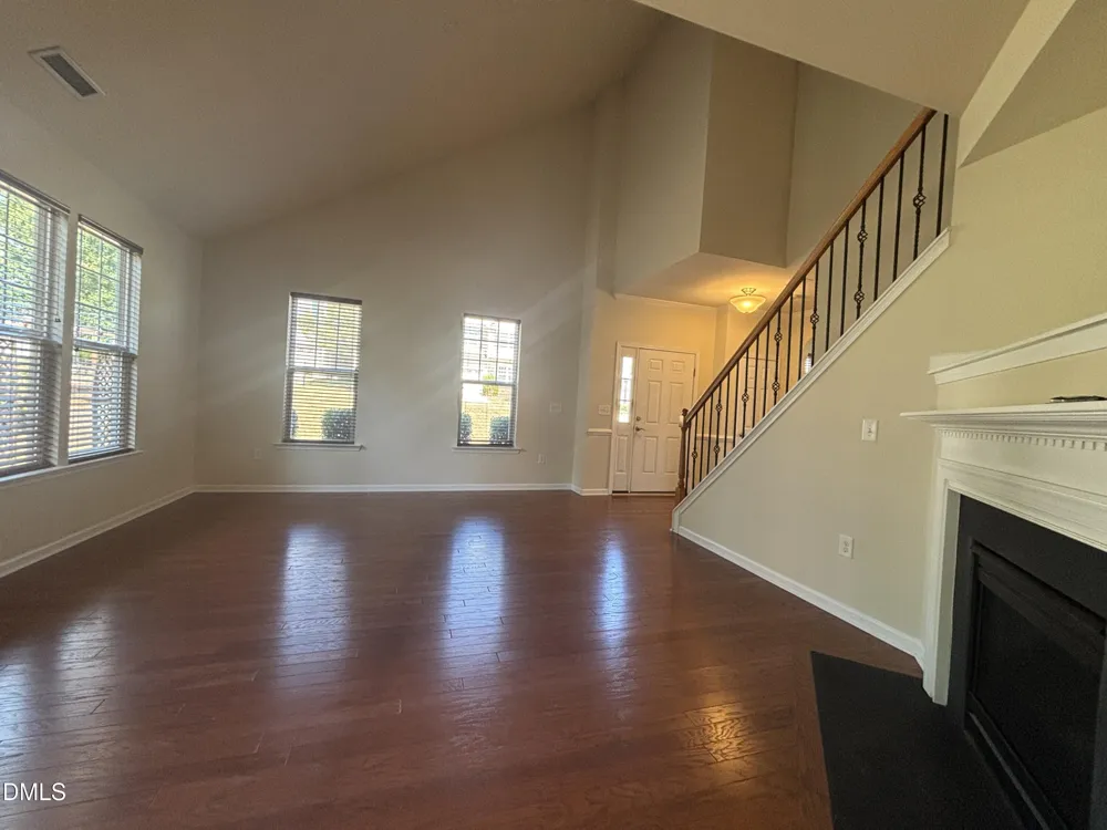 1429 Kirkwood Hill Way Wake Forest, NC 27587