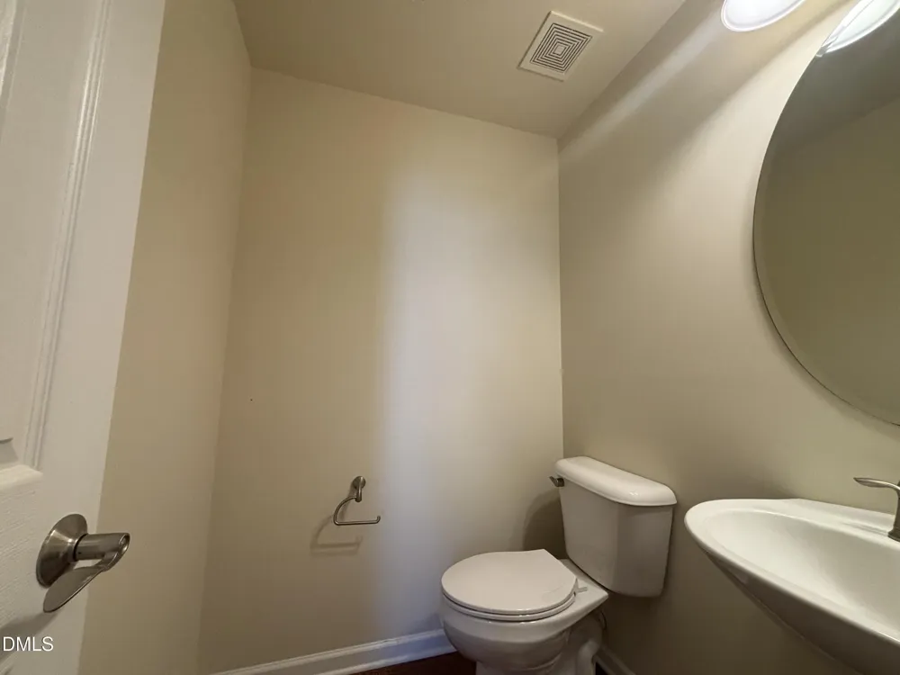 1429 Kirkwood Hill Way Wake Forest, NC 27587