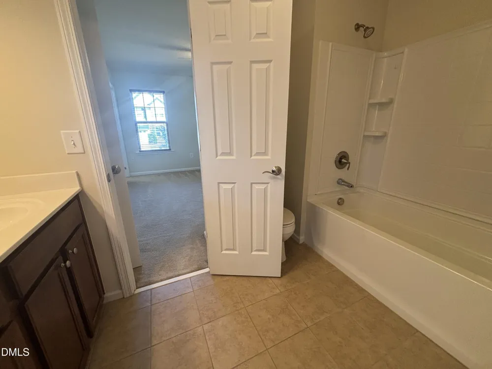 1429 Kirkwood Hill Way Wake Forest, NC 27587