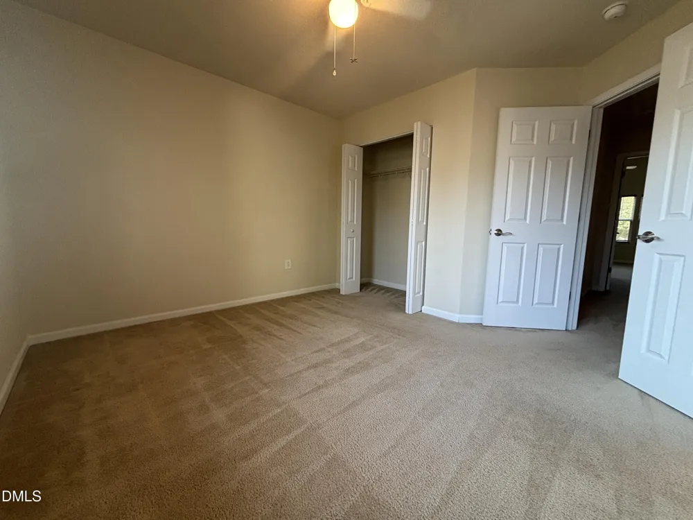 1429 Kirkwood Hill Way Wake Forest, NC 27587
