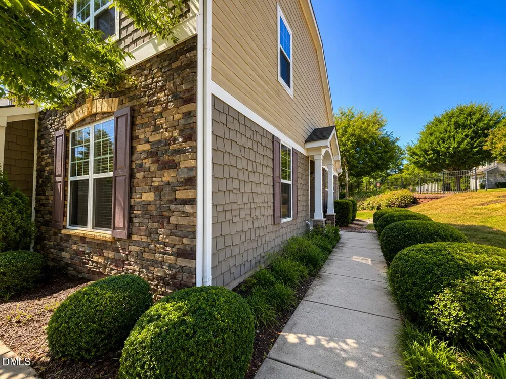 1429 Kirkwood Hill Way Wake Forest, NC 27587