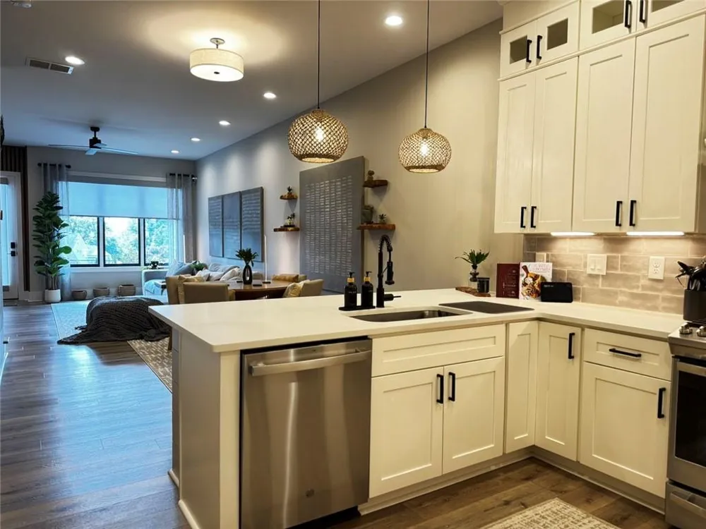 422 Forrest Avenue Gainesville, GA 30501