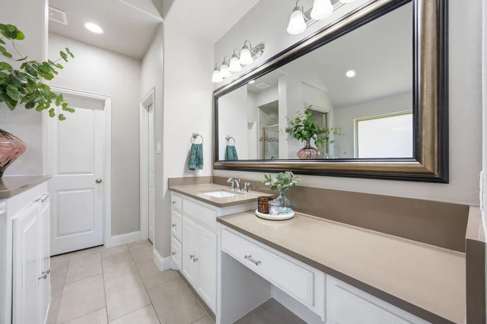 9901 Trinity Drive Little Elm, TX 75068