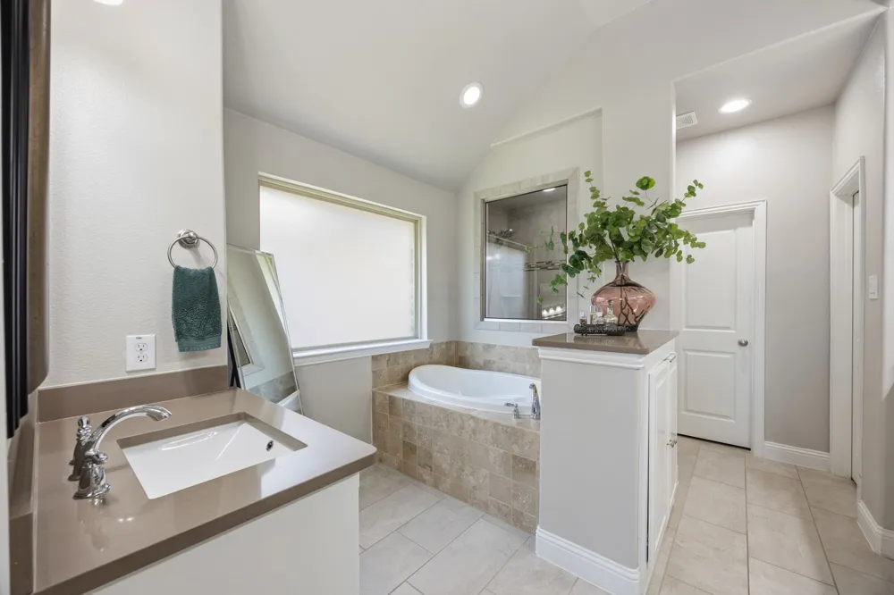 9901 Trinity Drive Little Elm, TX 75068