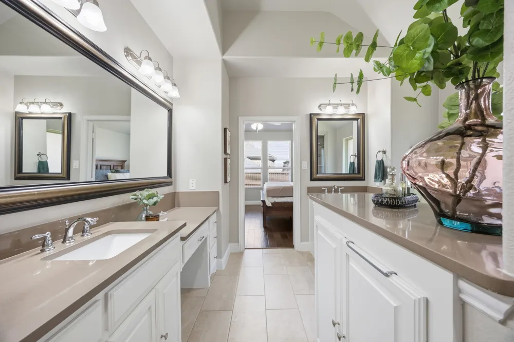 9901 Trinity Drive Little Elm, TX 75068