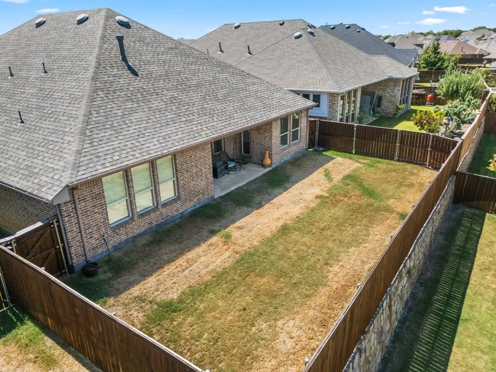 9901 Trinity Drive Little Elm, TX 75068