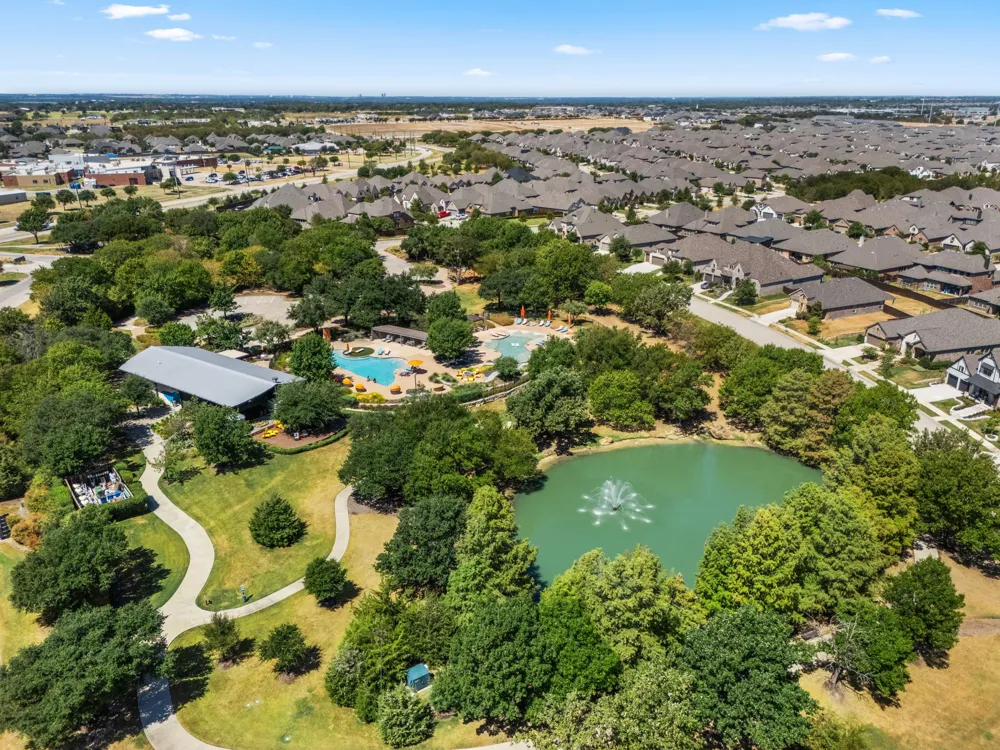 9901 Trinity Drive Little Elm, TX 75068