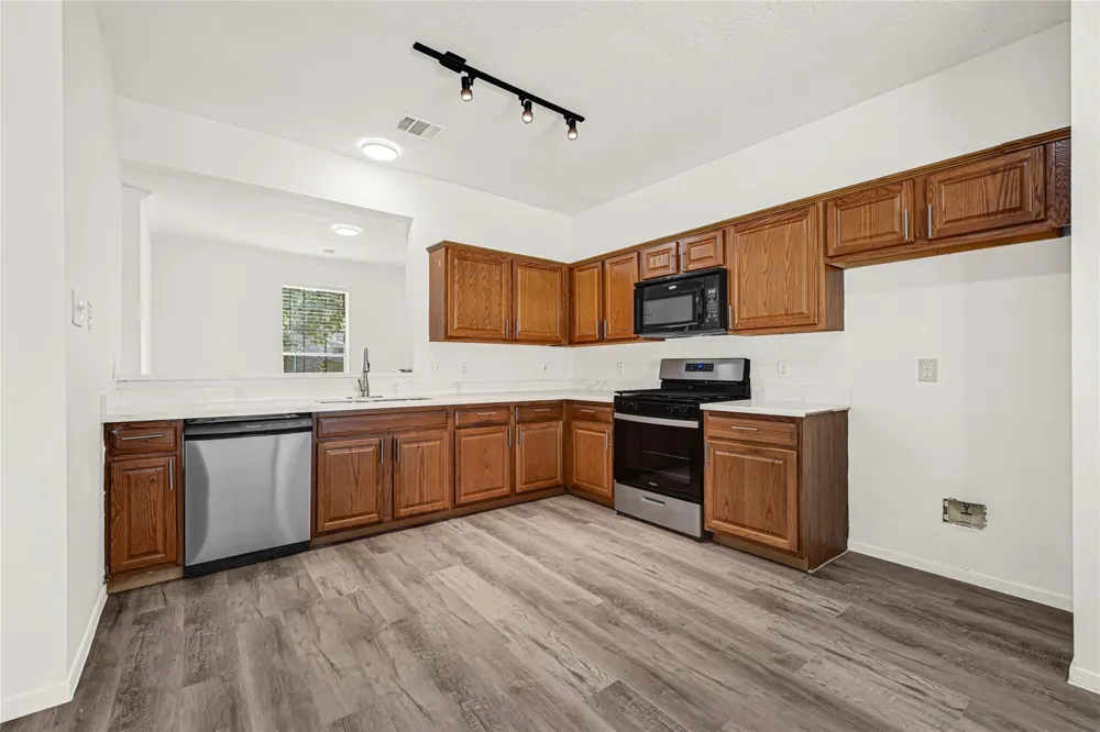 15810 Webelos Street Friendswood, TX 77546