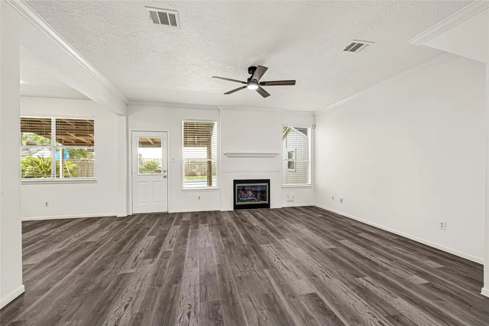 15810 Webelos Street Friendswood, TX 77546