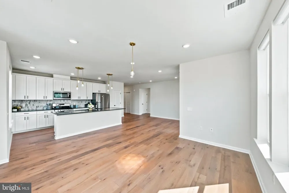 1 CULVERT DRIVE #202 Princeton Junction, NJ 08550