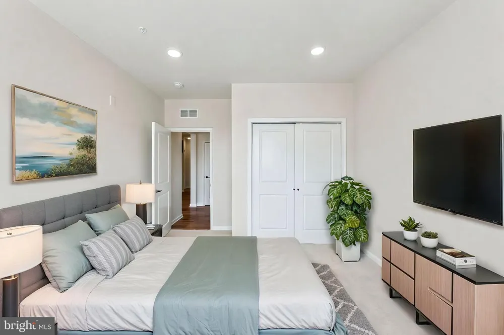 1 CULVERT DRIVE #202 Princeton Junction, NJ 08550