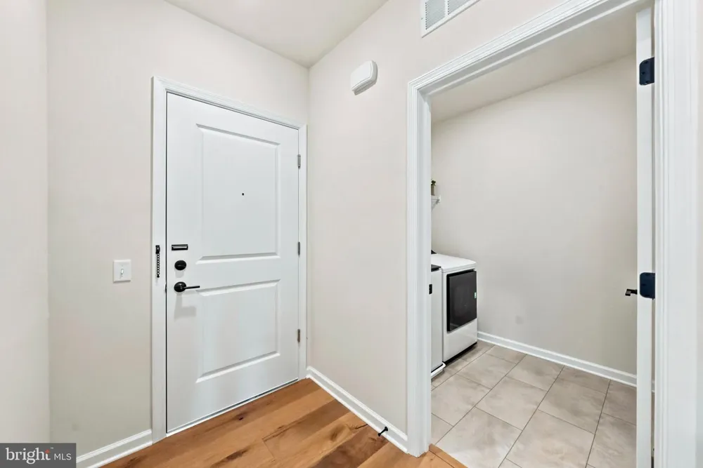 1 CULVERT DRIVE #202 Princeton Junction, NJ 08550