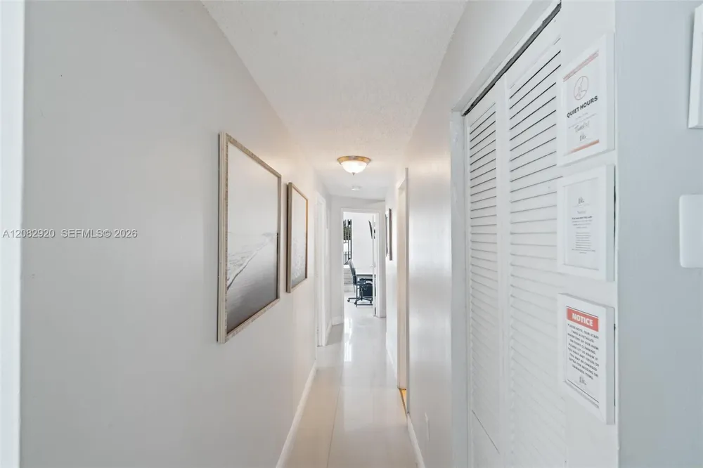 1459 NW 2nd St Miami, FL 33125