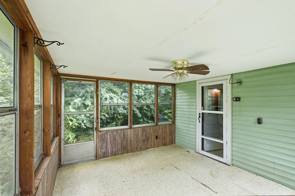 1928 Dahlia Dr Nashville, TN 37210