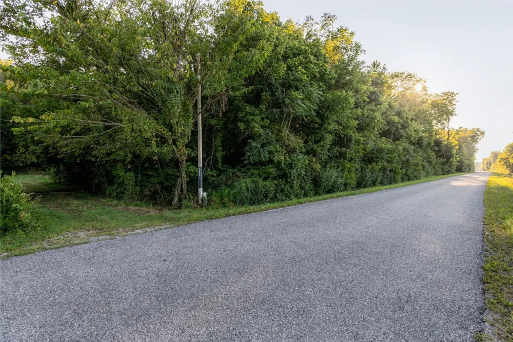 5051 Jones Valley Rd Williamsport, TN 38487