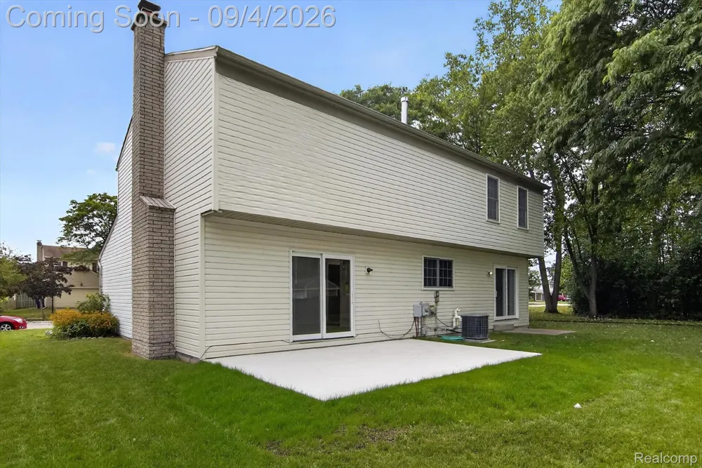 43182 Applewood Road Canton Charter Township, MI 48188