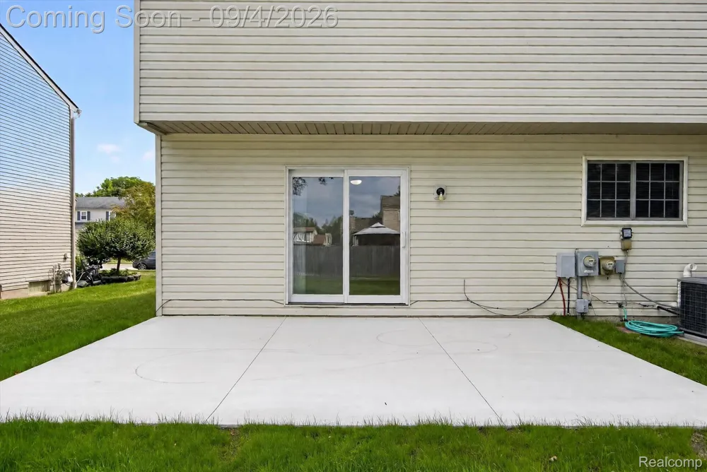 43182 Applewood Road Canton Charter Township, MI 48188
