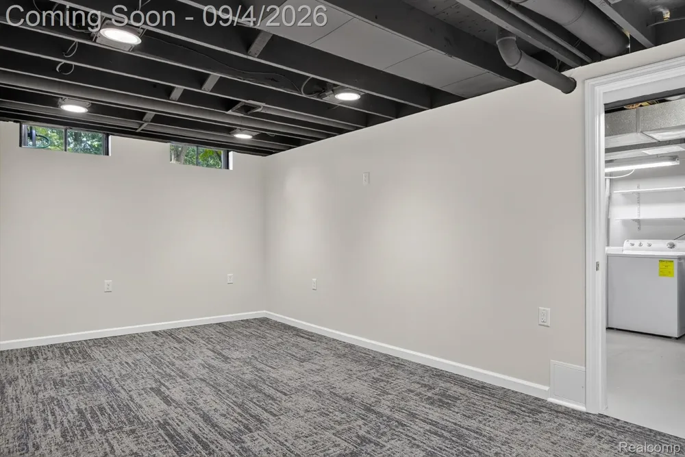 43182 Applewood Road Canton Charter Township, MI 48188