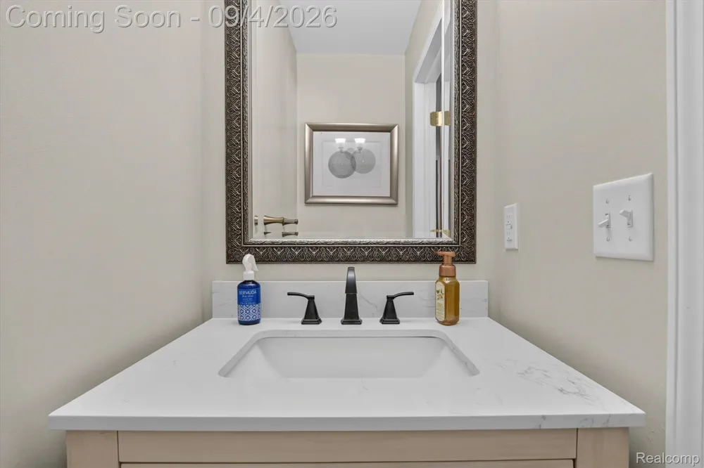 43182 Applewood Road Canton Charter Township, MI 48188
