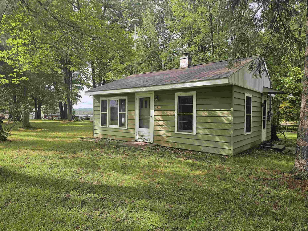 2937 Sagato Trail Cumming Township, MI 48635