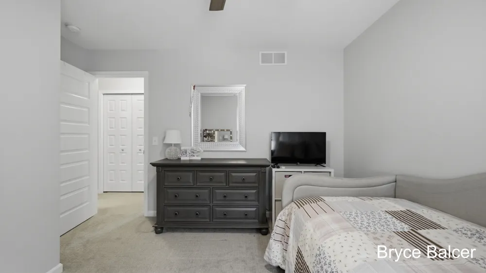 5953 Marblehead Drive NE Plainfield Charter Township, MI 49306