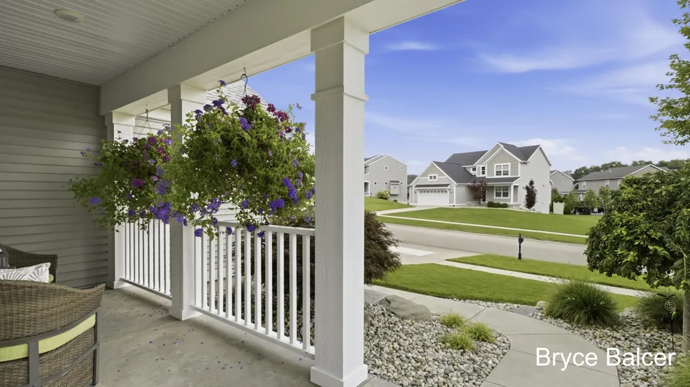 5953 Marblehead Drive NE Plainfield Charter Township, MI 49306