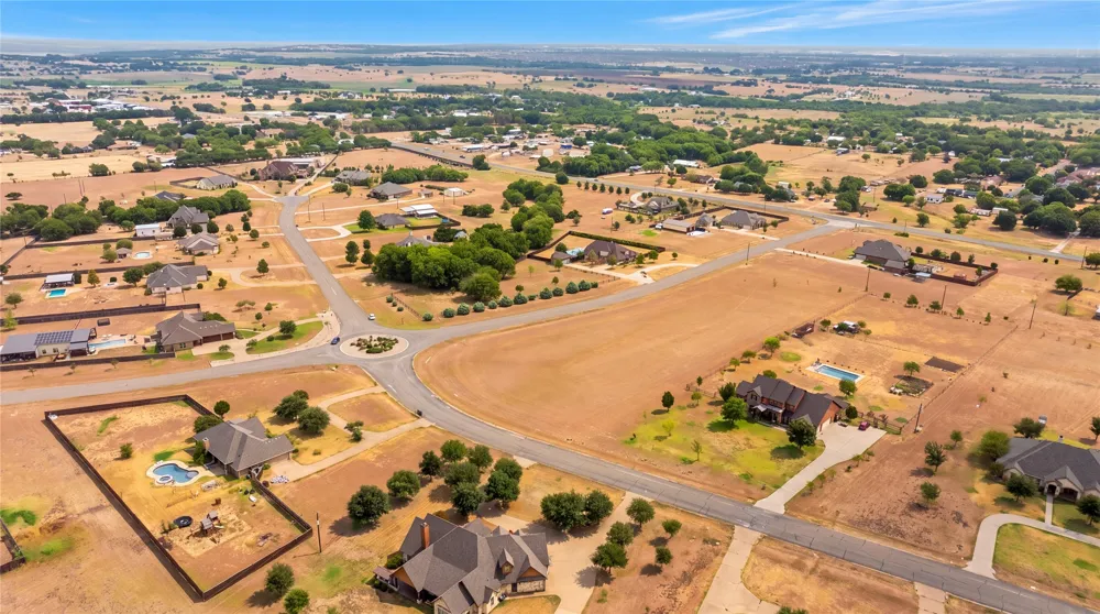 102 Camino Del Rancho Lorena, TX 76655