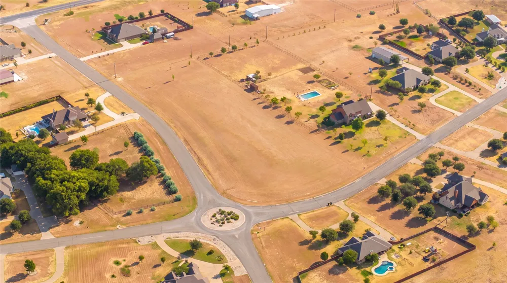 102 Camino Del Rancho Lorena, TX 76655