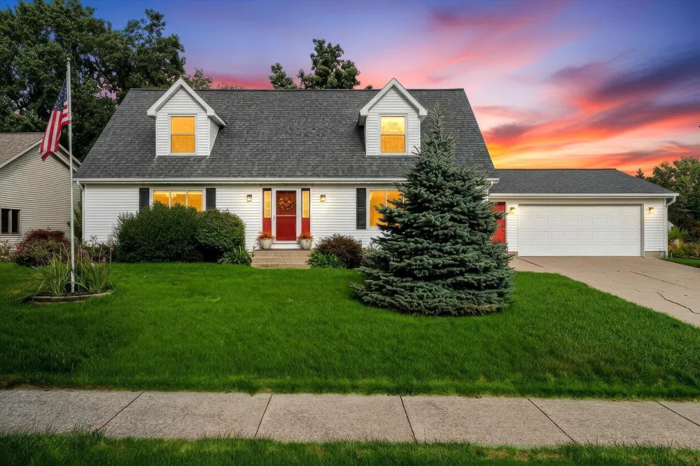 5022 Montauk Drive NW Comstock Park, MI 49321