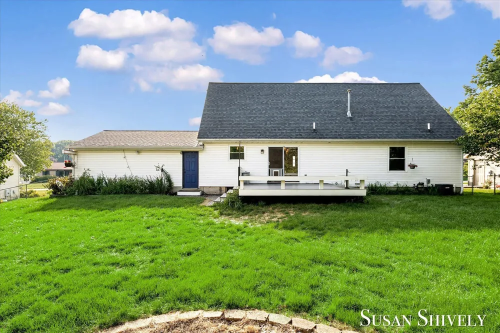 5022 Montauk Drive NW Comstock Park, MI 49321