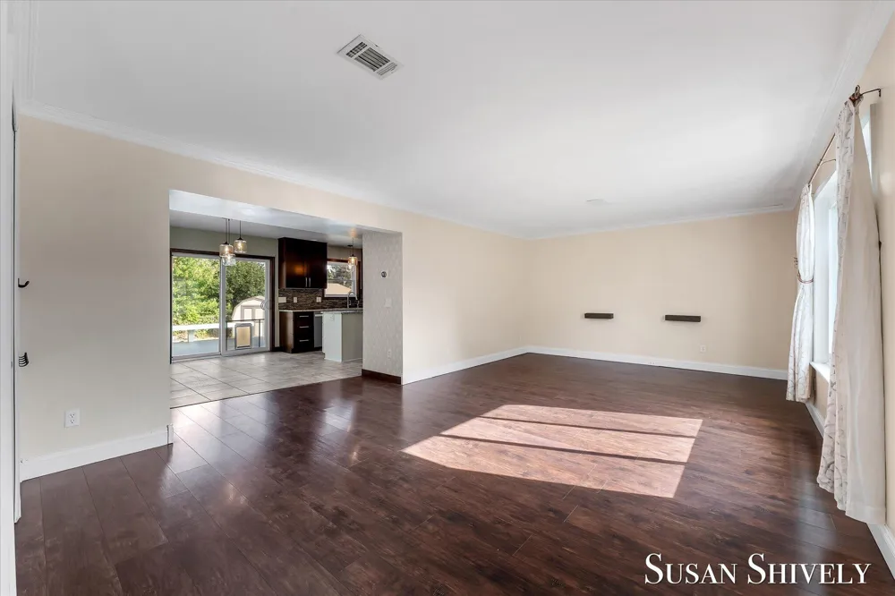 5022 Montauk Drive NW Comstock Park, MI 49321