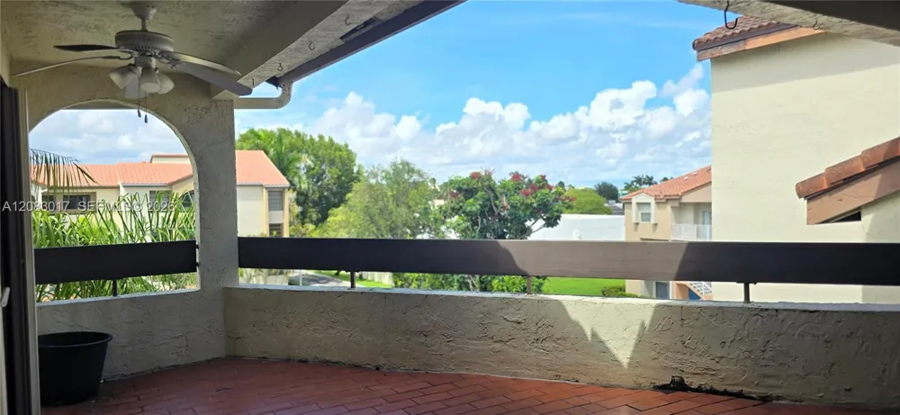 8933 SW 123rd Ct #401 Miami, FL 33186