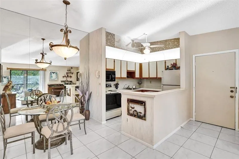 10783 W CLAIRMONT CIRCLE #205 Tamarac, FL 33321