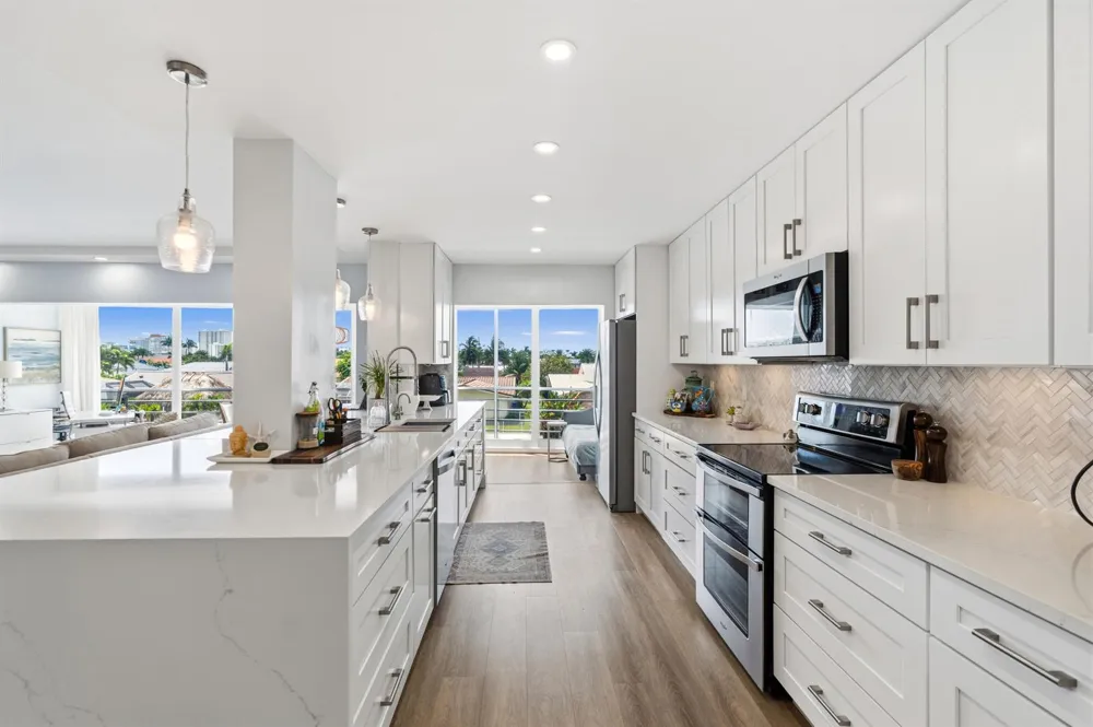 3050 NE 47TH COURT #203 Fort Lauderdale, FL 33308